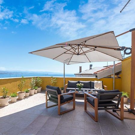 Penthouse At Villa Mascagni Opatija Eksteriør billede