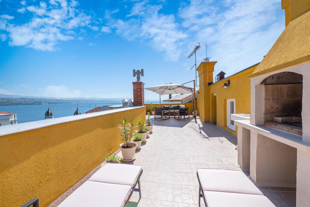 Penthouse At Villa Mascagni Opatija Eksteriør billede