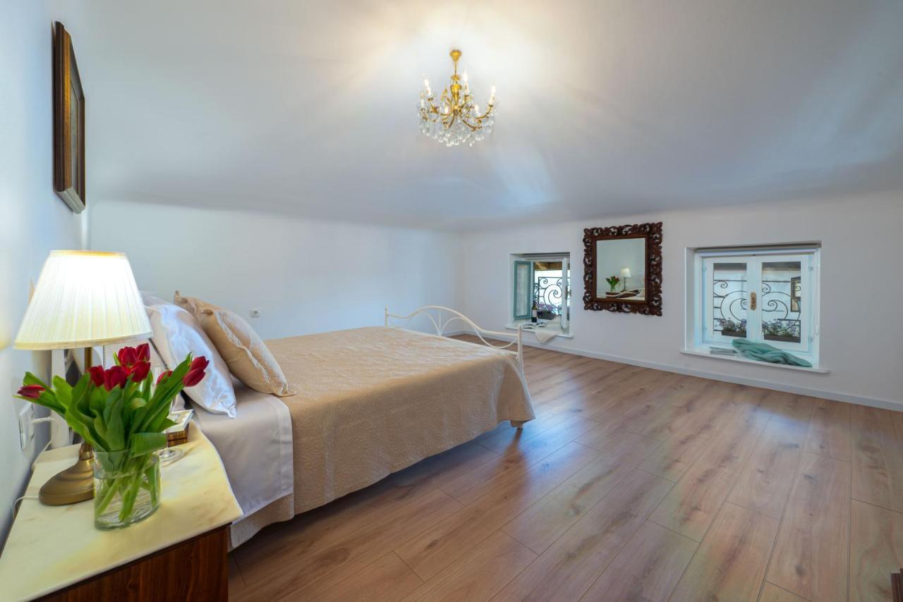 Penthouse At Villa Mascagni Opatija Eksteriør billede
