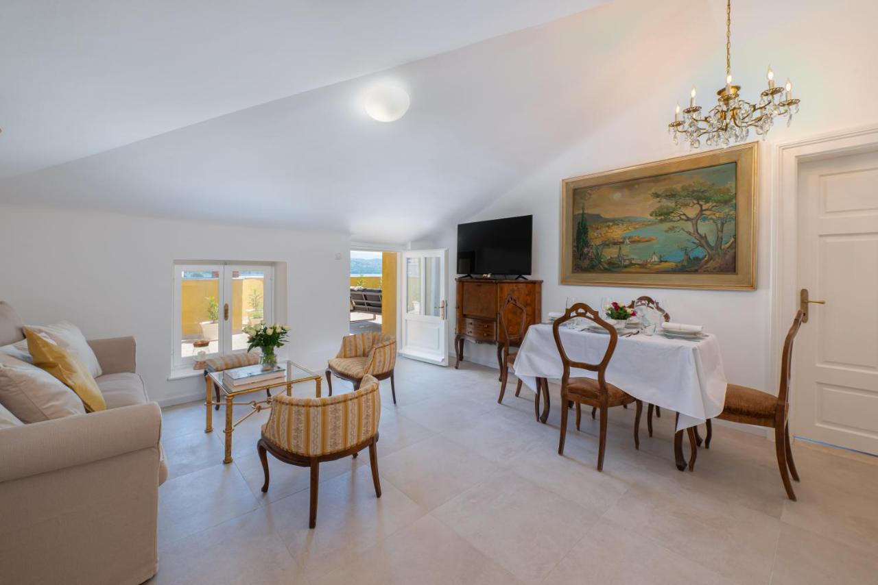 Penthouse At Villa Mascagni Opatija Eksteriør billede