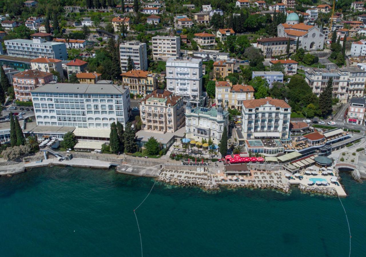 Penthouse At Villa Mascagni Opatija Eksteriør billede